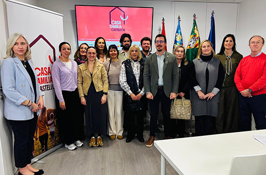 Castellón presenta la Casa de la Familia, un espacio pionero de apoyo integral para todas las familias castellonenses