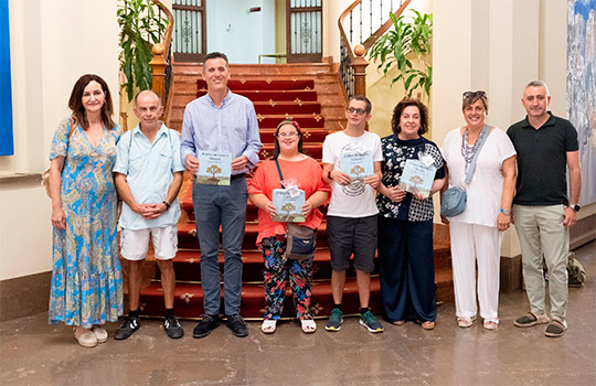 La Diputación conmemora el 25.º aniversario del Centro Ocupacional de Síndrome de Down Castellón con la impresión de ‘El árbol de nuestra historia, 25 años creciendo’