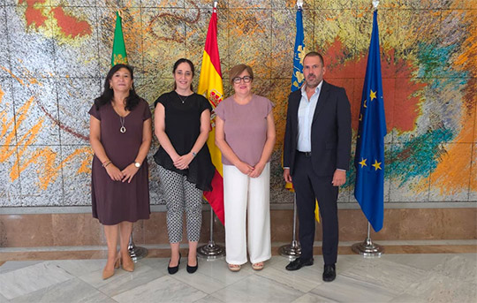 García Valls recibe a la nueva presidenta del Colegio Oficial de Graduados Sociales de Castellón, Rebeca Gordon García Valls recibe a la nueva presidenta del Colegio Oficial de Graduados Sociales de Castellón, Rebeca Gordon