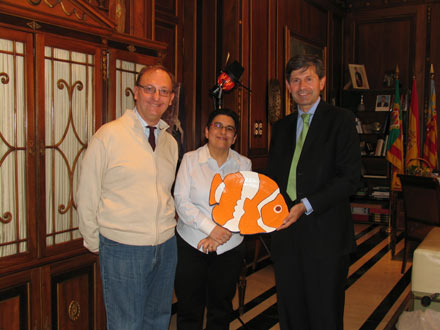 Alfonso Bataller entrevistado por dos alumnos del centro Afanías Alfonso Bataller entrevistado por dos alumnos del centro Afanías