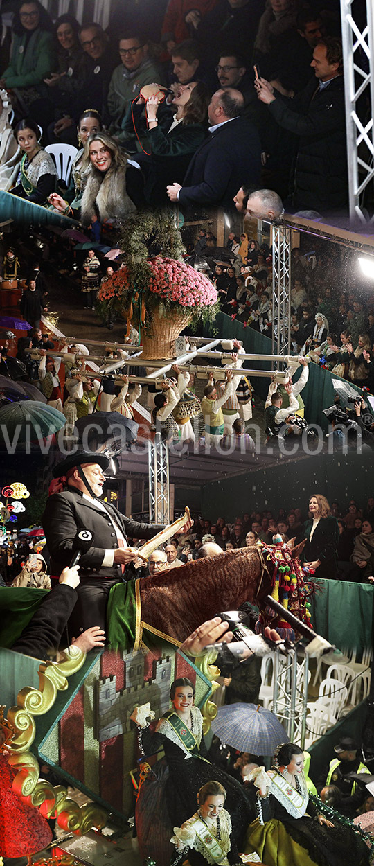 El pregonero Manuel Torada ha cantado el Pregó en un inicio de la Magdalena marcado por la lluvia y el deseo de Castellón de vivir sus fiestas