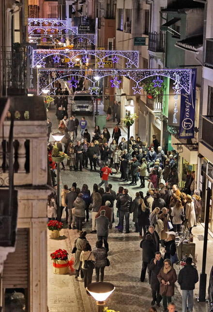 Sábado Solidario en calle Alloza de Castellón Sábado Solidario en calle Alloza de Castellón