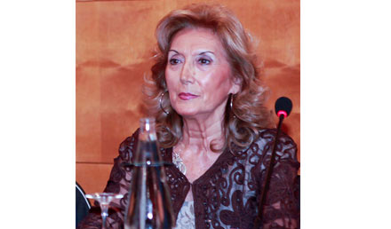 Pilar Alayeto será “Dona de l’Any” 2012 por su trayectoria en favor de la Igualdad Pilar Alayeto será “Dona de l’Any” 2012 por su trayectoria en favor de la Igualdad