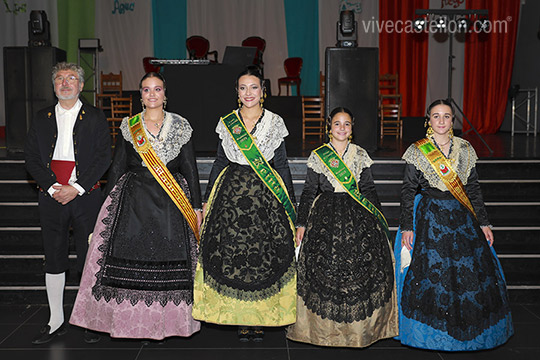 Sara Sánchez y Carmen Vicente, madrinas de la Gaiata 3 Porta del Sol Sara Sánchez y Carmen Vicente, madrinas de la Gaiata 3 Porta del Sol