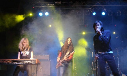 El Four Seasons celebra su quinto aniversario con The Wellingtons y Sex Museum El Four Seasons celebra su quinto aniversario con The Wellingtons y Sex Museum