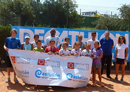Semana de tenis en las instalaciones del C.C. Mediterráneo Semana de tenis en las instalaciones del C.C. Mediterráneo