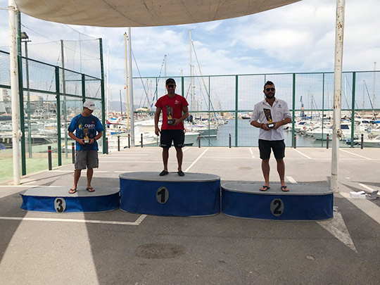 Jorge Bachero, vencedor absoluto de la liga autonómica de kayak de mar