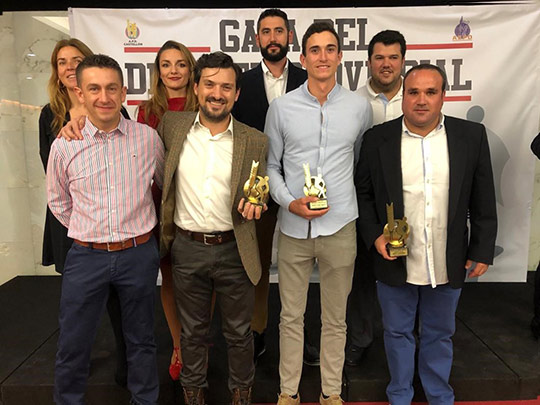 El Real Club Náutico de Castellón, premiado por los resultados del equipo de Kayak-Polo