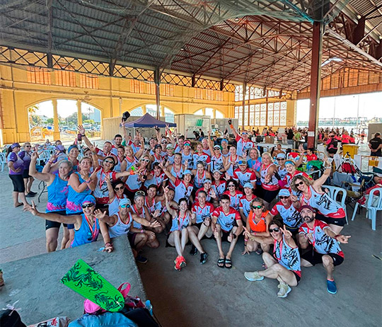 El equipo de barco Dragon del Real Club Náutico de Castellón se proclama doble subcampeón de España y logra un histórico oro con su equipo de supervivientes de cáncer 