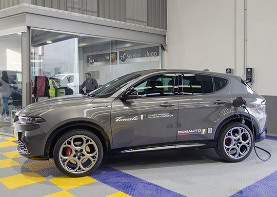 El nuevo Alfa Romeo Tonale Híbrido Enchufable Q4 ya está en Comauto Sport