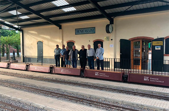 Presentación del tren renovado en la Asociación del Ferrocarril de Farja