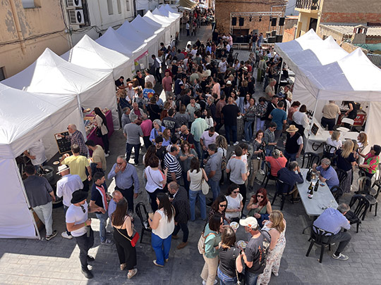 Les Useres celebra la XII Fira del Vi con las cinco bodegas locales, catas, música y actividades culturales y familiares