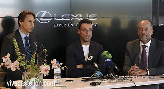 Lexus presenta a su nuevo embajador Roberto Bautista en Lexus Castellón Lexus presenta a su nuevo embajador Roberto Bautista en Lexus Castellón