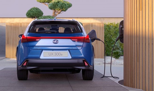 Lexus UX eléctrico, la tranquilidad del liderazgo en la electrificación