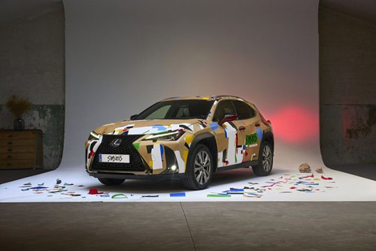 Lexus UX "Simbiosis" en ARCOmadrid 2023