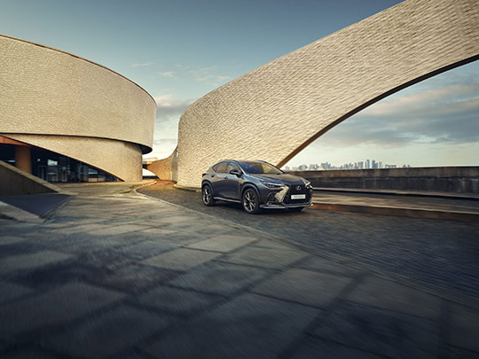 Lexus presenta novedades en su modelo NX con el nuevo acabado premium
