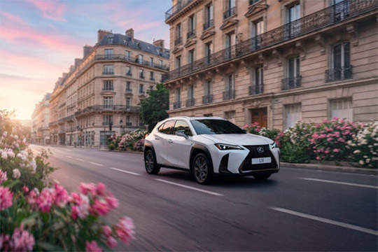 Lexus UX híbrido, calidad que se mueve contigo Lexus UX híbrido, calidad que se mueve contigo