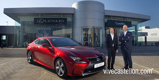 Roberto Merhi, embajador de Lexus para su gama deportiva