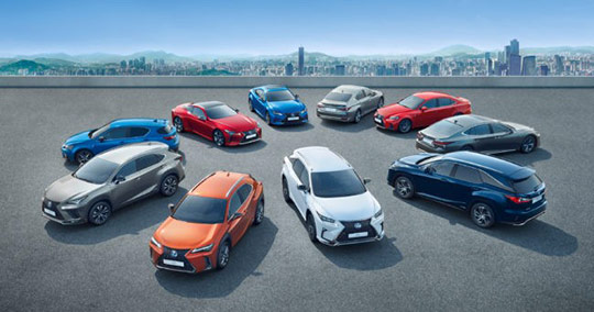 Lexus lanza Full Drive para toda la gama: El sistema de financiación que incluye conectividad, mantenimiento, garantía, asistencia en carretera y seguro