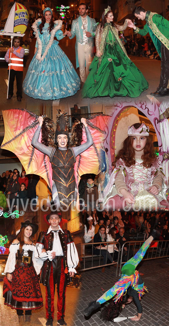 Personajes de cuento en la cabalgata con Marina d'Or Personajes de cuento en la cabalgata con Marina d'Or