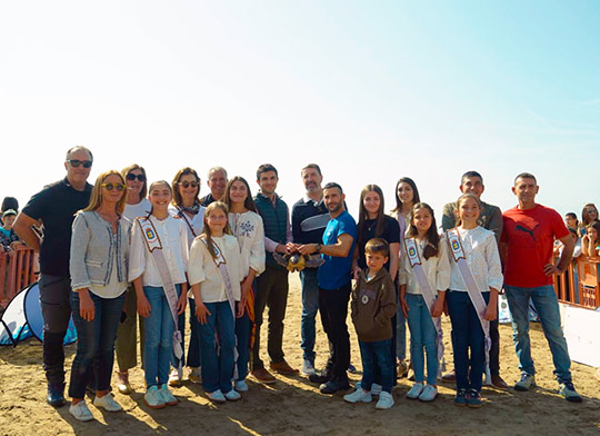 La Cofradía de Pescadores de Benicarló devuelve al mar una tortuga marina recuperada en el Oceanogràfic