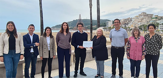 Colomer entrega el distintivo acreditativo de Municipio Turístico al ayuntamiento de Oropesa del Mar