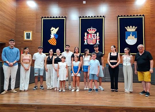 Noa Barreda Martos será la Reina de las Fiestas en Oropesa del Mar y Martina Pulido Molinero la Reina Infantil
