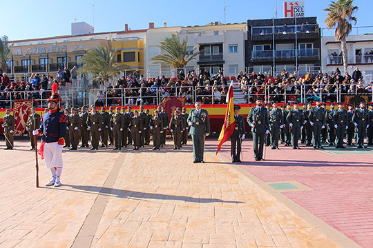 Jura de bandera de personal civil en Peñíscola