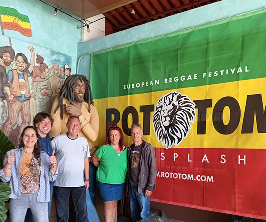 Rototom Sunsplash lanza un macrosorteo de premios en metálico y entradas entre el público que visite los comercios y restaurantes de Benicàssim 