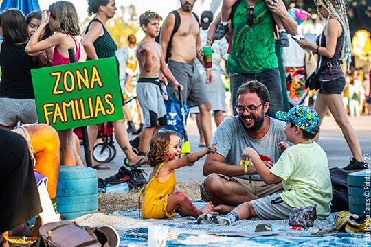  Verano, familia, cultura y mucho reggae: la fórmula que hace grande el perfil más ‘menudo’ del Rototom Sunsplash