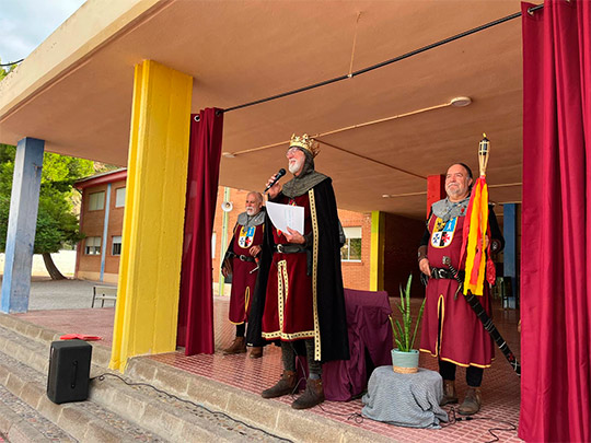 El Correllengua recorre todos los colegios de la Vall d’Uixó para celebrar la lengua y la cultura valenciana