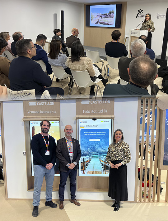 La Vall d’Uixó presenta en FITUR el nuevo parque acuático y su estrategia turística de futuro