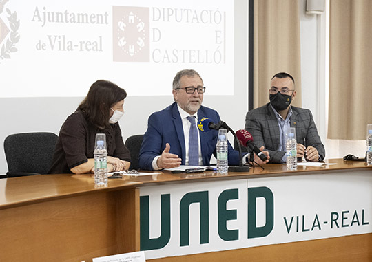 José Martí valora la proyección de Vila-real como ciudad universitaria en el 50 aniversario de la UNED 