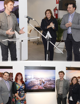 Inauguración de la exposición del fotógrafo René Ledrado en Benicàssim