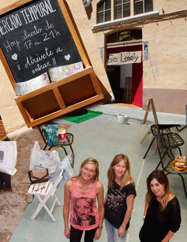Últimos preparativos para la apertura del ‘So Lovely Pop Up Store Market’