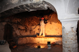 La Fundación Blasco de Alagón restaura las pinturas de las antiguas cocinas de la Mare de Déu de la Font