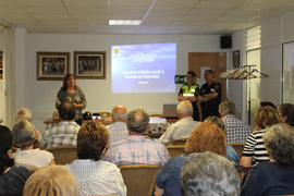 Charla coloquio sobre seguridad para el colectivo de personas mayores