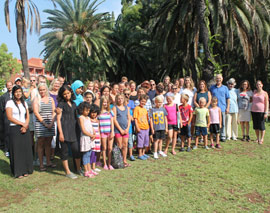Jóvenes suecos disfrutan de su rehabilitación en Benicàssim junto a sus familias