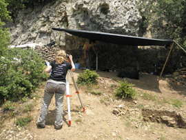 Un equipo de arqueólogos encuentra en Vilafranca utensilios de hace 8.000 años