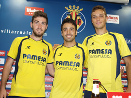 Jaume Costa, Moi Gómez y Pablo Íñiguez amplían su contrato con el Villarreal