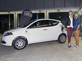 Comauto presentó en Castellón el Lancia Ypsilon Limited Edition '10' diseñado por Higinio Mateu