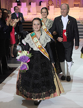 Presentación de las madrinas de la Gaiata 1, Alexandra Vicent Salvador y Cristina Batalla Serret