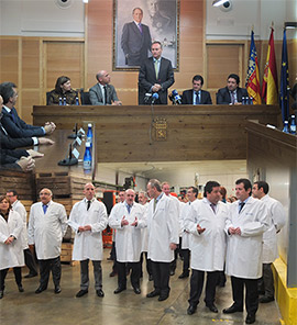 El presidente de la Generalitat Valenciana anuncia la construcción del colegio Pedro Alcázar para finales de 2014
