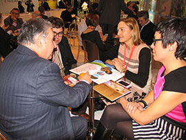 Reunión con touroperadores en Fitur para presentar la oferta de Castellón