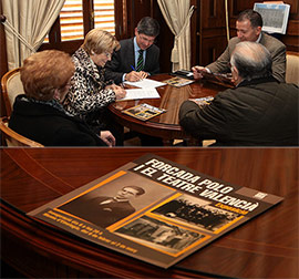Entrega del legado del dramaturgo castellonense Josep Forcada Polo al Ayuntamiento de Castellón