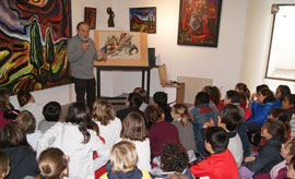 Melchor Zapata acerca su obra a los alumnos de CEIP Palmerar