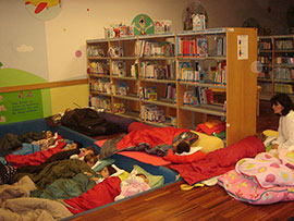 “Una nit a la Biblioteca”, nueva propuesta de la campaña de Animación Lectora que promueve Benicàssim Cultura