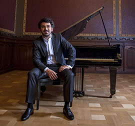 Altres Músiques sigue su programación con el pianista Teo Milea