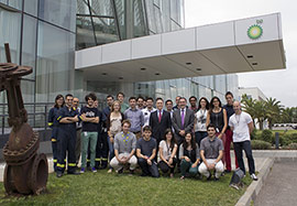 77 estudiantes de la Universitat Jaume I realizan prácticas en la Refinería de BP Castellón