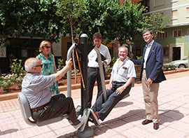 Instalación de  elementos saludables para la realización de ejercicios en Castellón
